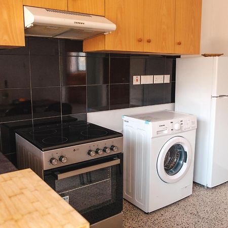 Serenityone - Centrally Located One Bedroom Apt ไอยานาปา ภายนอก รูปภาพ