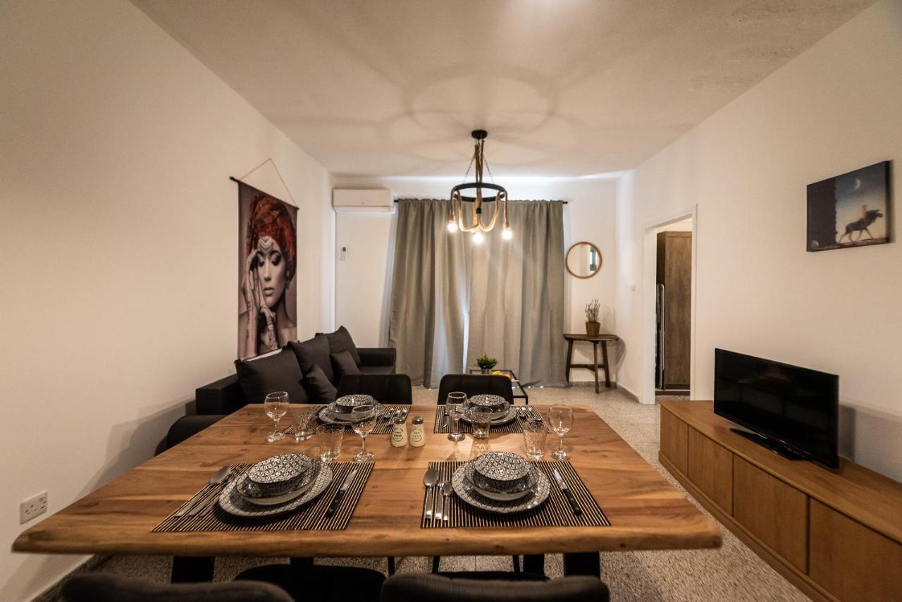 Serenityone - Centrally Located One Bedroom Apt ไอยานาปา ภายนอก รูปภาพ