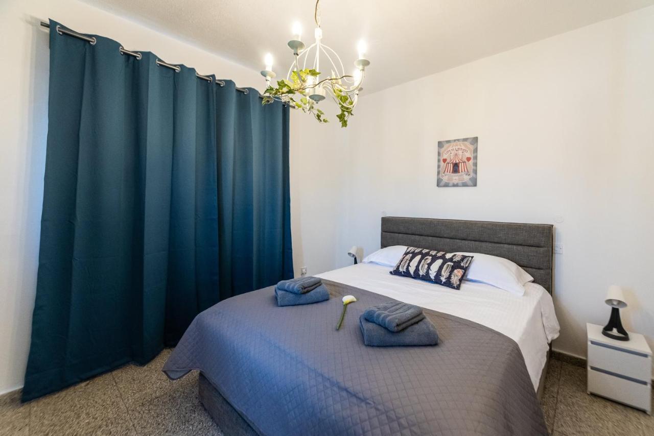 Serenityone - Centrally Located One Bedroom Apt ไอยานาปา ภายนอก รูปภาพ