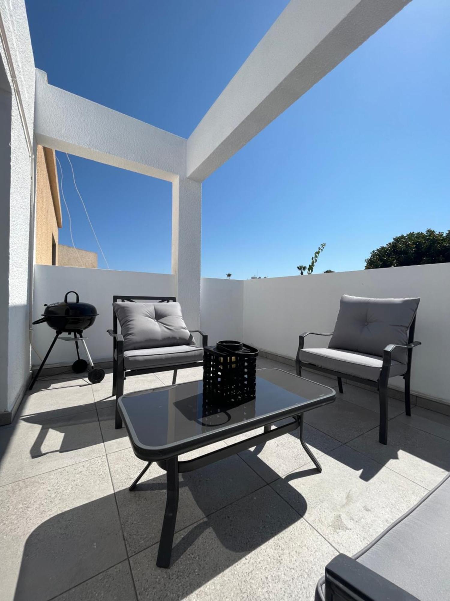 Serenityone - Centrally Located One Bedroom Apt ไอยานาปา ภายนอก รูปภาพ